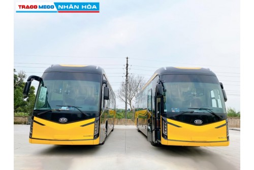 xe khách tracomeco kia granbird 24/34 phòng động cơ hyundai 425ps xe khách tracomeco kia granbird 24/34 phòng động cơ hyundai 425ps