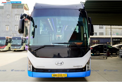 XE KHÁCH TRACOMECO UNIVERSE 47 CHỖ ĐỘNG CƠ WEICHAI 430PS