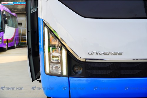 XE KHÁCH TRACOMECO UNIVERSE 47 CHỖ ĐỘNG CƠ WEICHAI 430PS