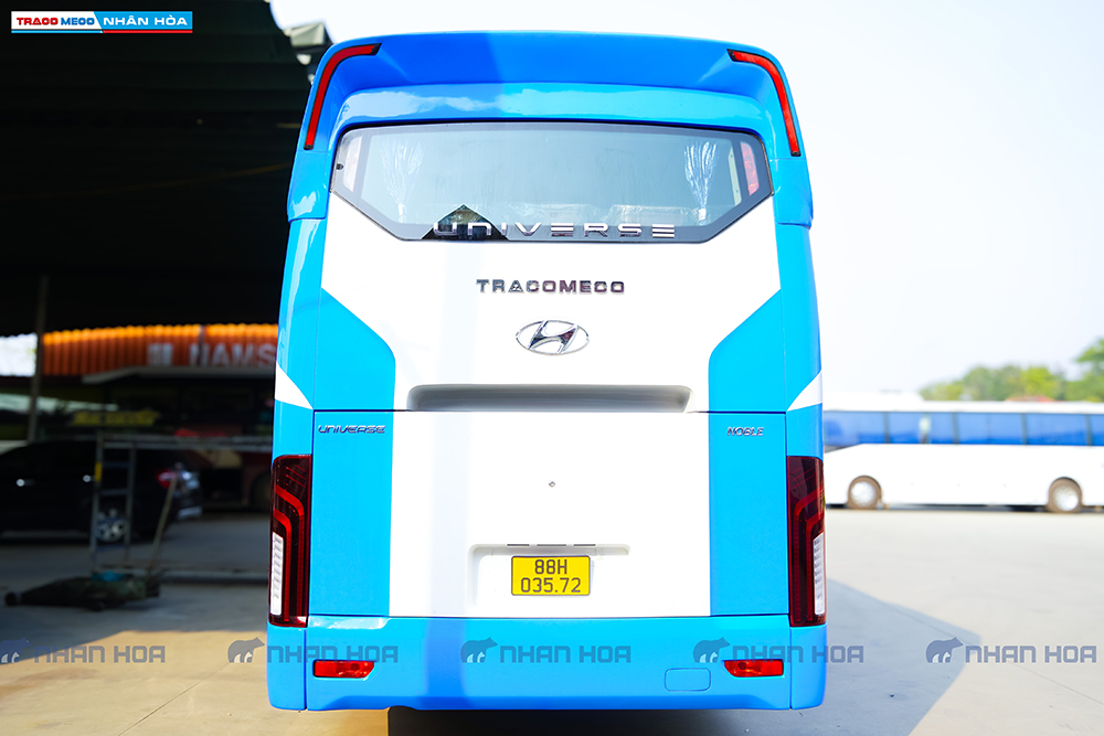 XE KHÁCH TRACOMECO UNIVERSE 47 CHỖ ĐỘNG CƠ WEICHAI 430PS