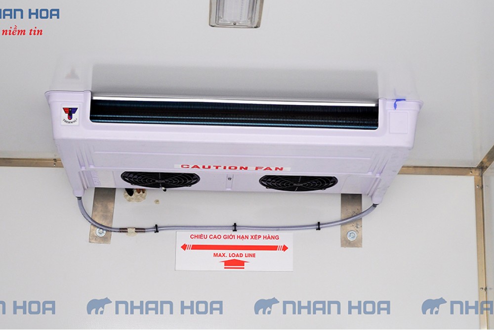 Xe Tải Thùng đông lạnh Hyundai New Mighty 75S F140 Tải trọng 3.2 tấn
