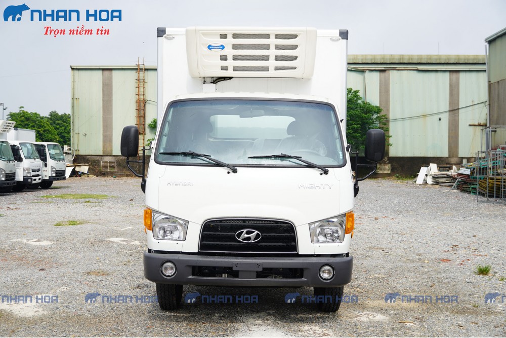 Xe Tải HYUNDAI MIGHTY W11S Tải Trọng 1 Tấn 9 Thùng Đông Lạnh