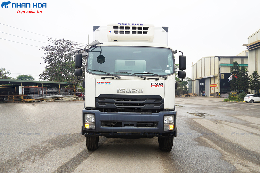 Xe tải thùng đông lạnh isuzu fvm1500 tải trọng 14 tấn
