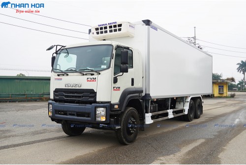 Xe tải thùng đông lạnh isuzu fvm1500 tải trọng 14 tấn