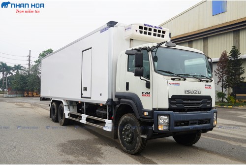 Xe tải thùng đông lạnh isuzu fvm1500 tải trọng 14 tấn