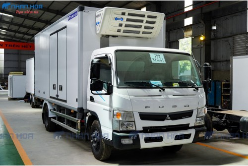 Xe tải MITSUBISHI FUSO CANTER TF7.5 thùng đông lạnh tải trọng 3 tấn 5