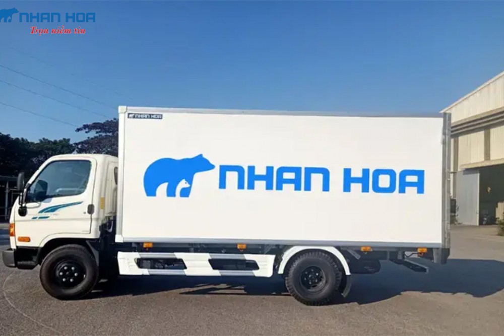 Xe tải Hyundai New Mighty 110SP F150 6.5 tấn thùng bảo ôn