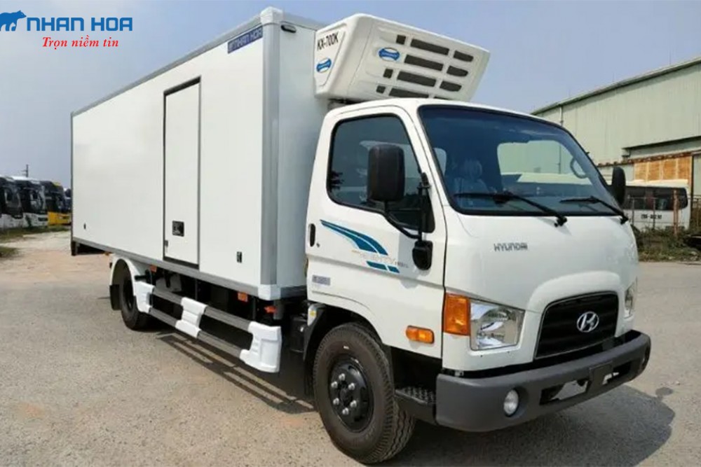 Xe tải HYUNDAI 7 tấn thùng đông lạnh 110XL F150