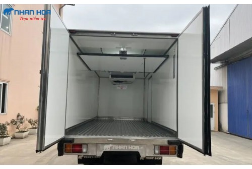 Xe tải HYUNDAI 7 tấn thùng đông lạnh 110SP F150